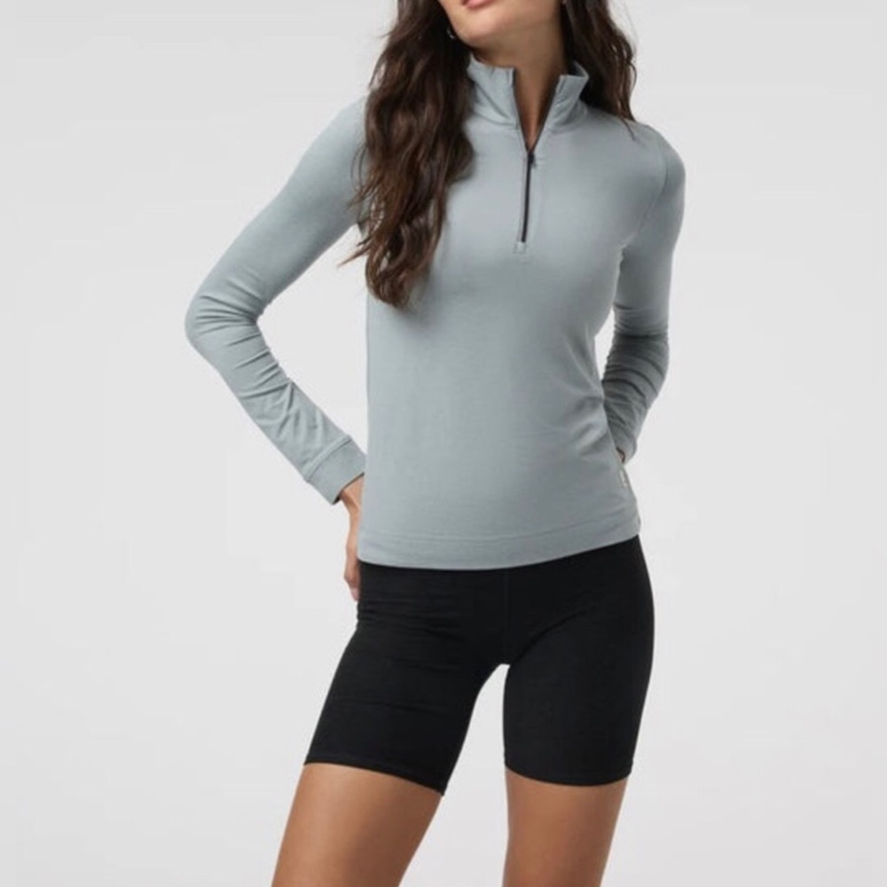 VUORI Halo Essential Half Zip Pullover Top Chalk Blue Heather Women’s XS